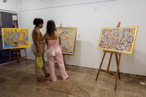 1738069629-300x200 Galeria de Arte Hindemburgo Olive é reinaugurada com exposição de artistas