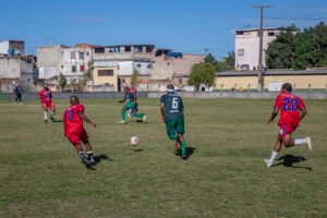 1748222854-300x200 Campeonato Macaense de Futebol Amador movimenta torcidas e agita o fim de semana