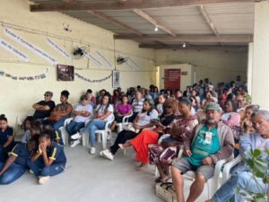 2ed837af-4622-4184-aa48-5dc0471132d8-300x225 Araruama inicia ciclo de pré-conferências  da Assistência Social
