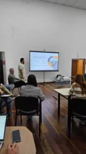 WhatsApp-Image-2025-08-20-at-10.11.23-225x400-1-169x300 Prefeitura de São Pedro da Aldeia participou de reunião da Rede Lagos de Desenvolvimento