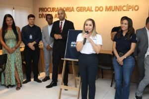 a367c74c-9548-467a-9d73-64d13c2c5d84-300x200 Prefeitura de Araruama entrega nova sede  para Procuradoria Geral e Dívida Ativa