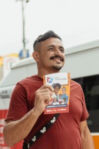 55053505111_97e1646fb3_o-scaled-1-200x300 Prefeitura leva oportunidades de  emprego e orientação trabalhista a Itaipuaçu