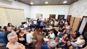 WhatsApp-Image-2026-01-11-at-19.34.13-300x169 Prefeito de Maricá anuncia ampliação de vagas no Passaporte Universitário