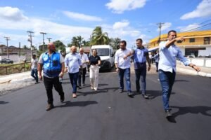 WhatsApp-Image-2026-03-05-at-20.42.11-1-2-300x200 Governo do Estado e Prefeitura realizam obra de pavimentação no centro de Araruama