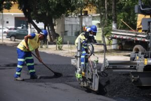 WhatsApp-Image-2026-03-05-at-20.42.12-1-300x200 Governo do Estado e Prefeitura realizam obra de pavimentação no centro de Araruama