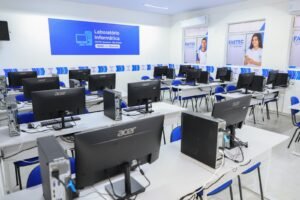 WhatsApp-Image-2026-03-05-at-20.50.36-300x200 Governo do Estado e Prefeitura de Araruama inauguram nova unidade da Faetec em São Vicente