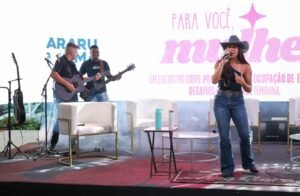 WhatsApp-Image-2026-03-10-at-09.40.04-2-1-300x196 Prefeitura de Araruama promove encontro sobre protagonismo feminino