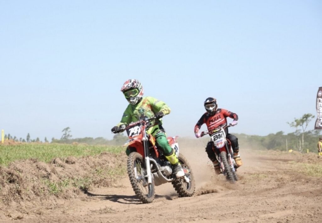 69d695375a246y6vnv_larg-1024x711 Home