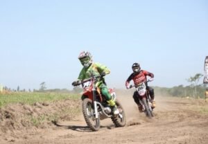 69d695375a246y6vnv_larg-300x208 Turismo