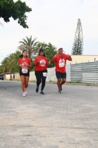 WhatsApp-Image-2026-04-20-at-10.34.16-1-200x300 A manhã deste domingo foi marcada por fé, esporte e integração em Praia Seca, com a realização da Corrida de São Jorge