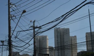 fios-eletricidade-300x179 Turismo