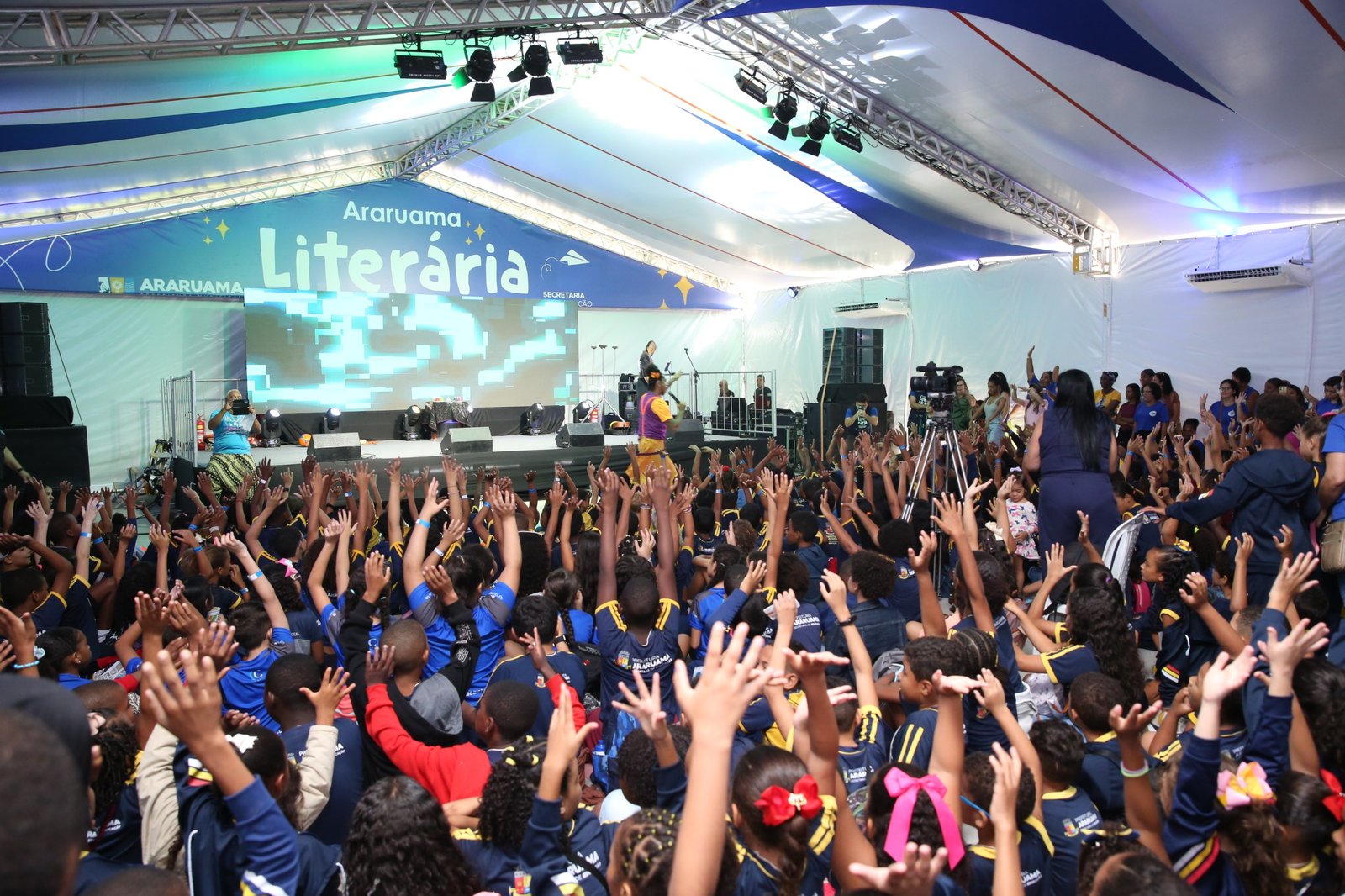 WhatsApp-Image-2026-05-19-at-14.39.45 Araruama Literária 2026 acontece em junho na Praça Antônio Raposo