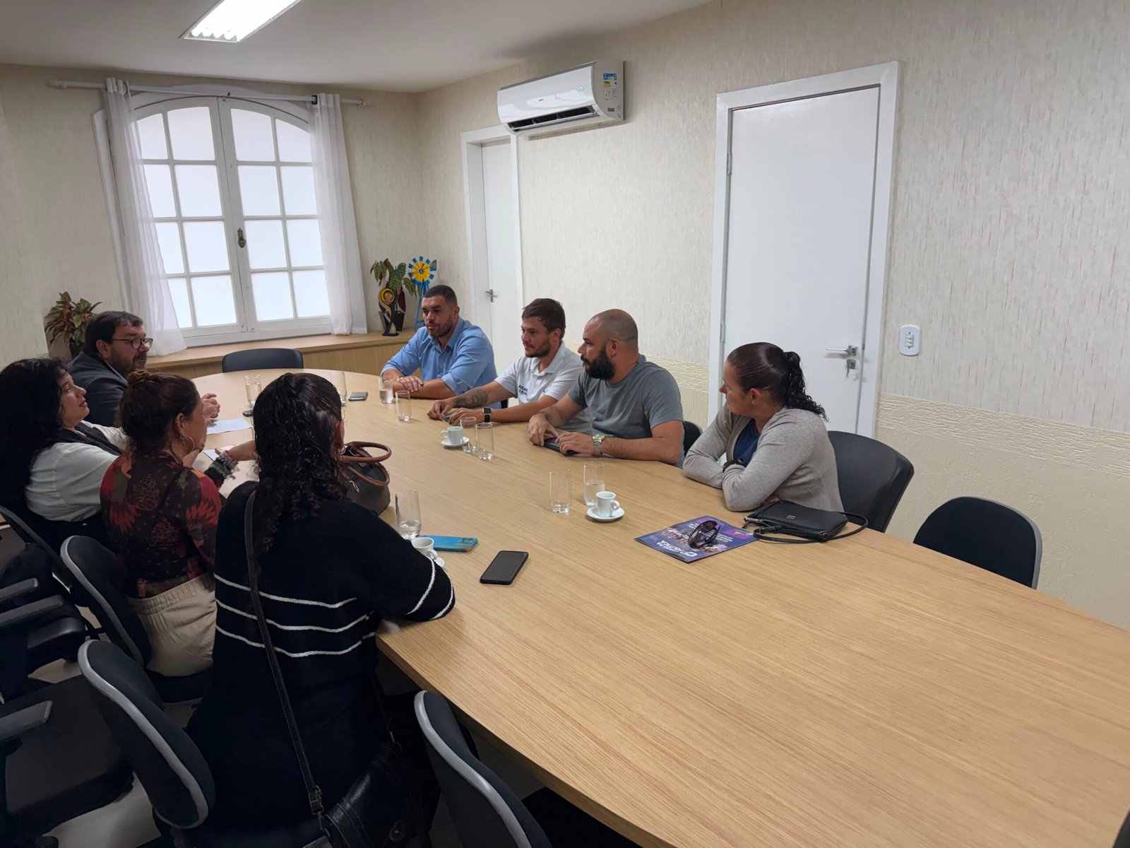 WhatsApp-Image-2026-05-27-at-17.19.53-1-scaled Prefeita de Araruama se reúne com ministro da Integração em Brasília