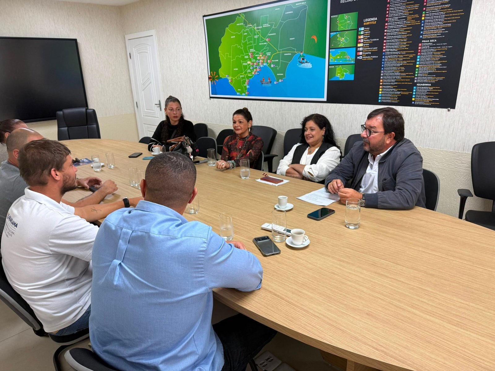 WhatsApp-Image-2026-05-27-at-17.19.53-2-scaled Prefeita de Araruama se reúne com ministro da Integração em Brasília