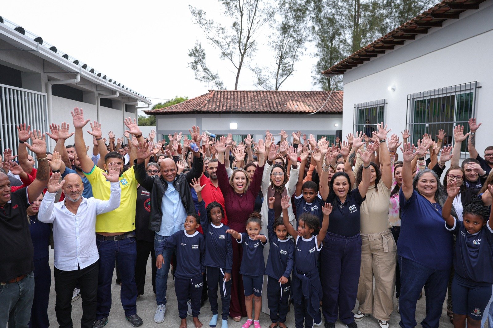 WhatsApp-Image-2026-06-16-at-08.38.22 Prefeitura de Araruama entrega nova quadra e revitalização completa da Escola Municipal Faustina, em São Vicente